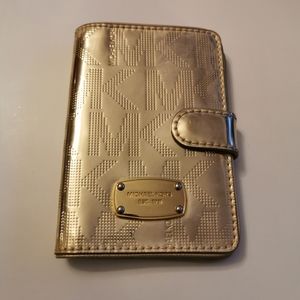 Michael Kors Bags - Michael Kors Passport holder & wallet Michael Kors Bags - Michael Kors Passport holder & wallet